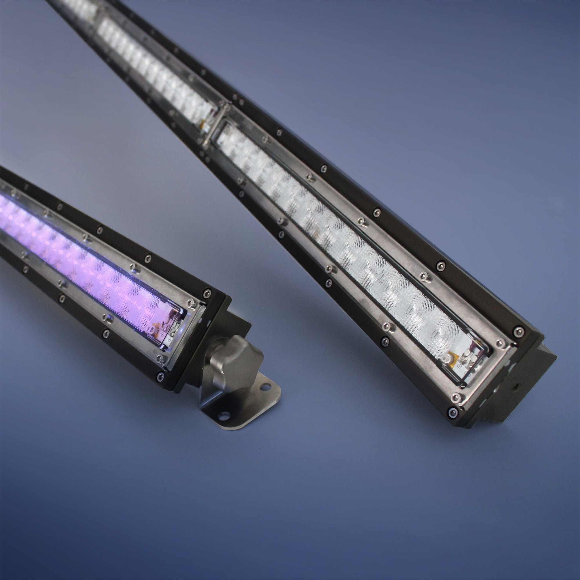 Violet300 UVC LED Light 265nm 680mW 12 LEDs 56x23deg 48V 29W 29.6cm 3m cable - view 3