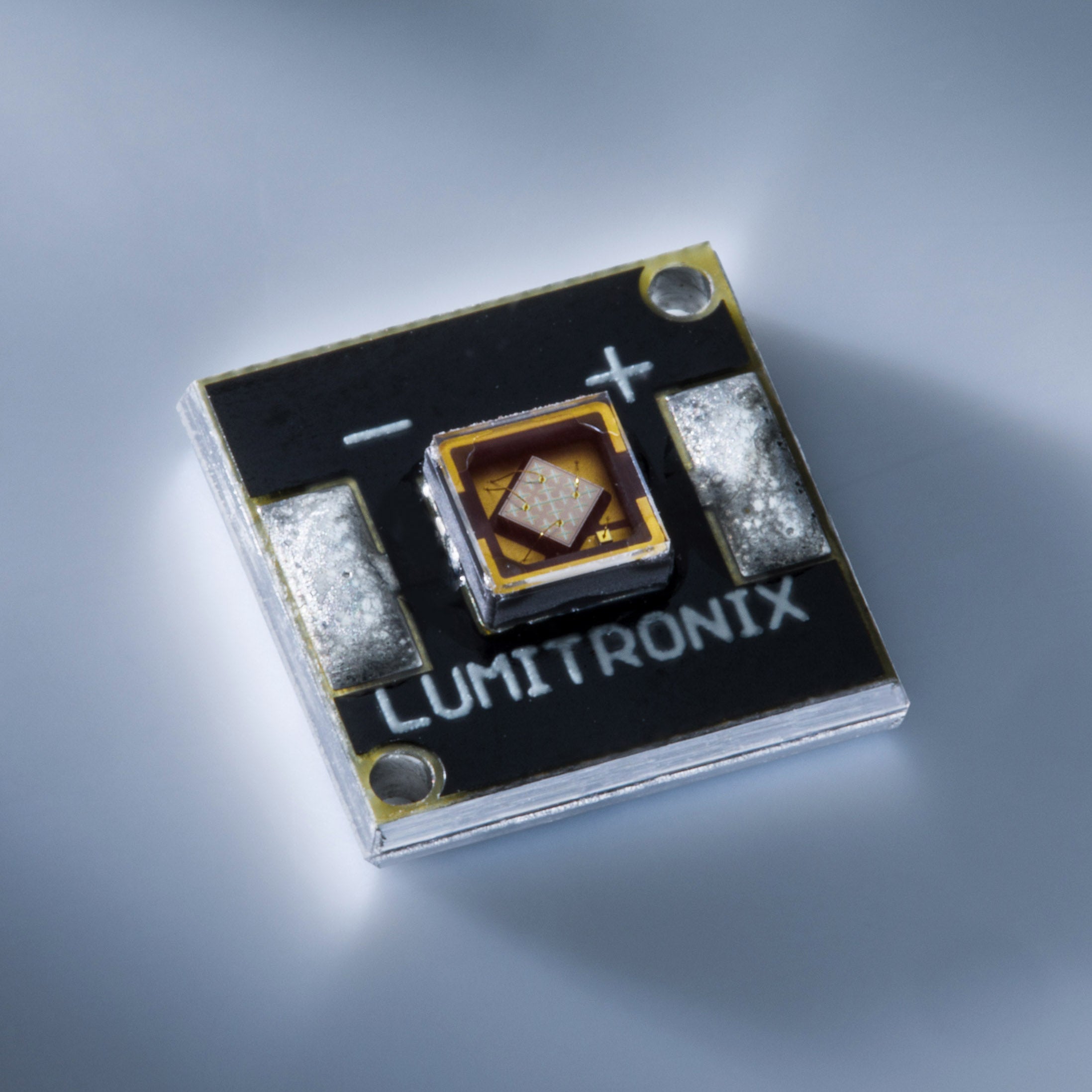 NKFG SMD LED UVC NFPD6C 280nm 28mW at 100mA with PCB (10x10mm)