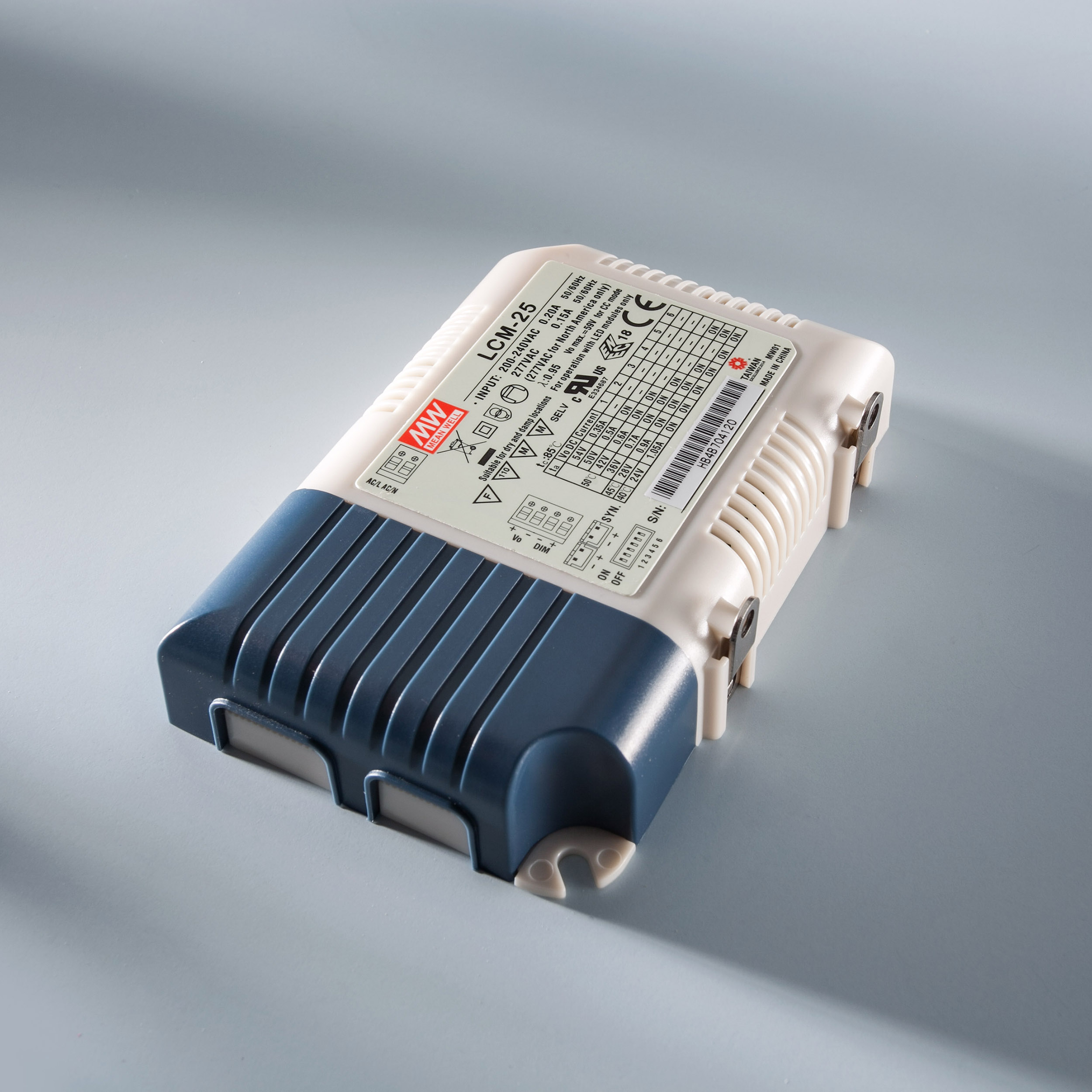 Constant Current LED Driver Mean Well LCM-25 IP20 350 > 1050 mA 230V to 6 > 54VDC DIM