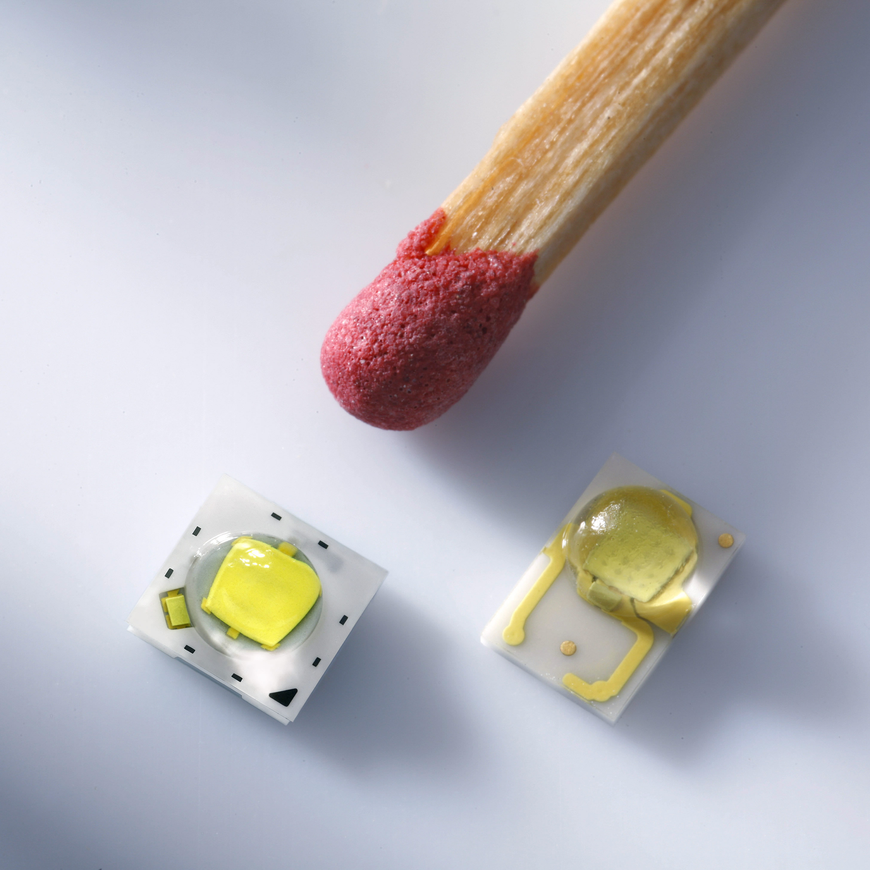 Nichia NCSA219B-V1 SMD-LED with PCB (Star), 117lm, amber 117lm