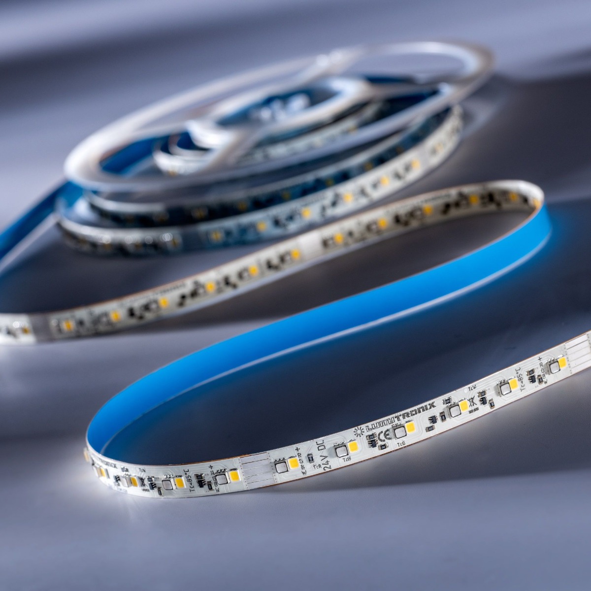 LumiFlex-RGBW-2080 Osram LED Strip RGB-White CRI80 4000K 5580lm 24V 140 LEDs/m 16ft/5m reel (335lm & 4.63W/ft)